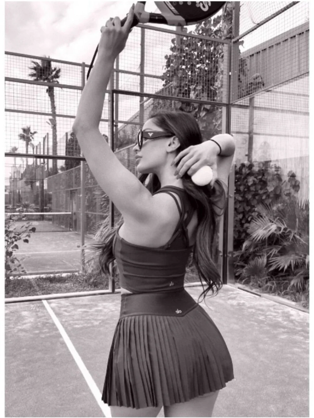 ALO Grand Slam Pleated Tennis Skirt Skort Large Raisin Purple Pickleball Golf